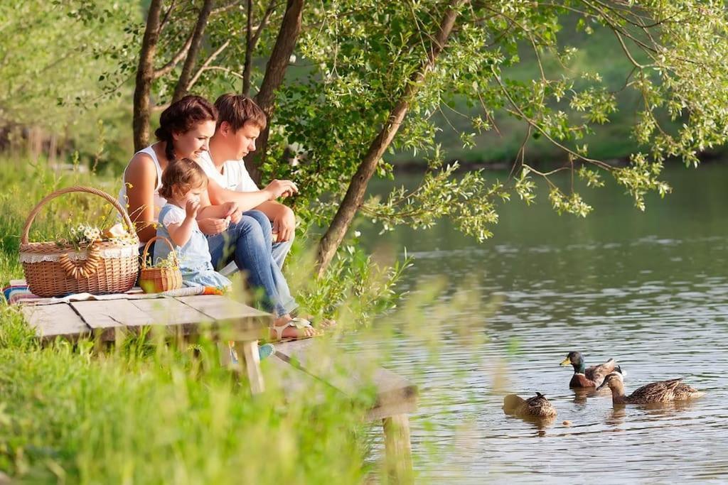 Villa Am See - Naehe Berlin Biesenthal エクステリア 写真