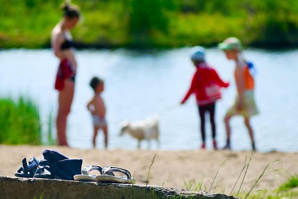 Villa Am See - Naehe Berlin Biesenthal エクステリア 写真